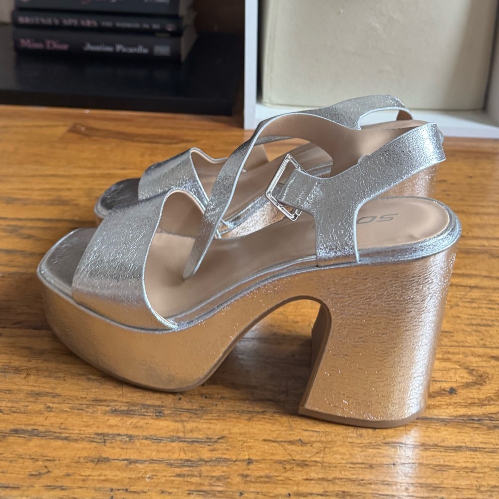 Soda silver chunky heels